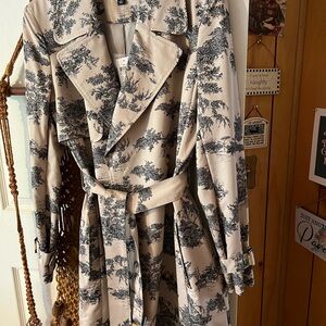Inc. Brand Women’s Toile Print Long Trench Coat, Size Medium
